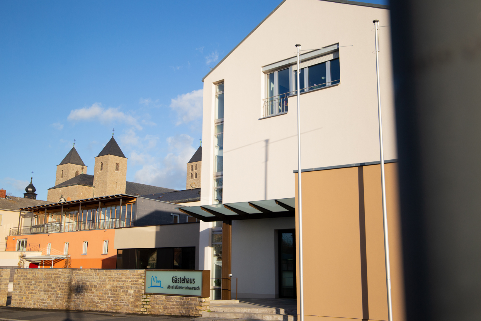 Foto vom Gästehaus der Abtei Münsterschwarzach